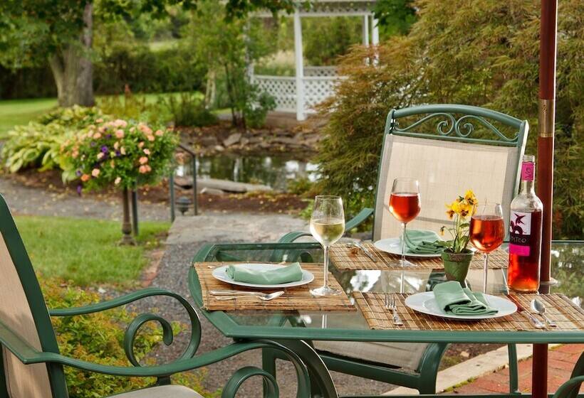 ホテル The Inn At Turkey Hill