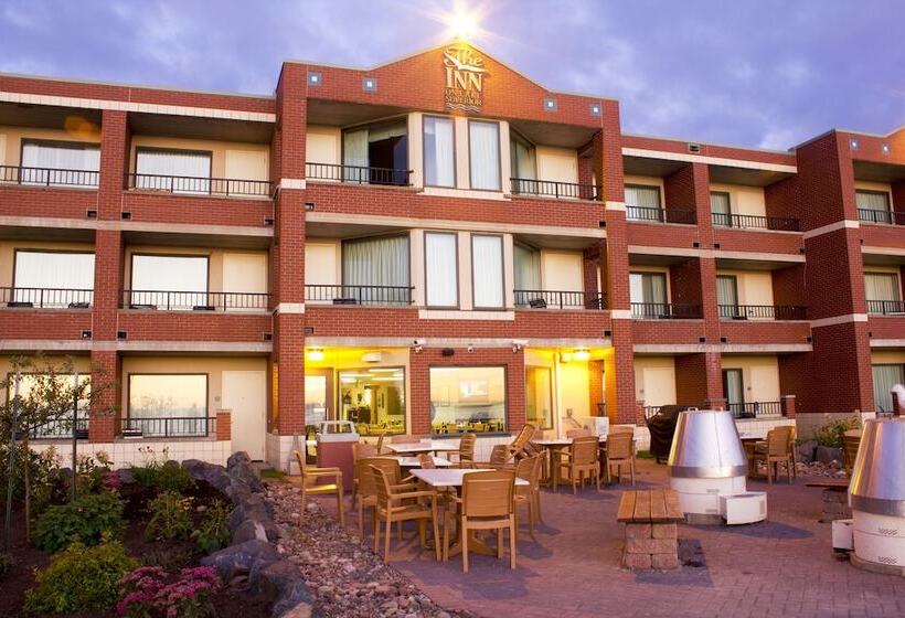 בית מלון כפרי The Inn On Lake Superior