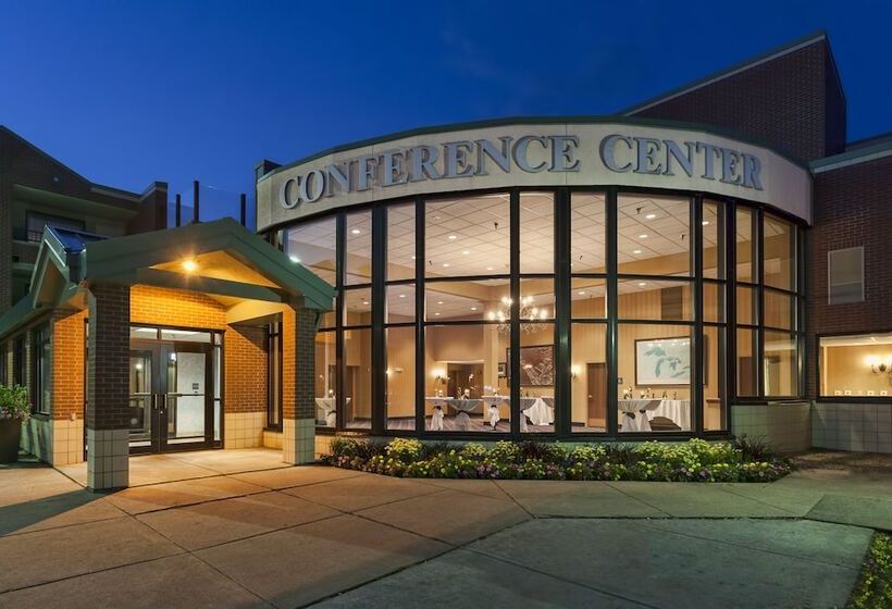 בית מלון כפרי The Inn On Lake Superior