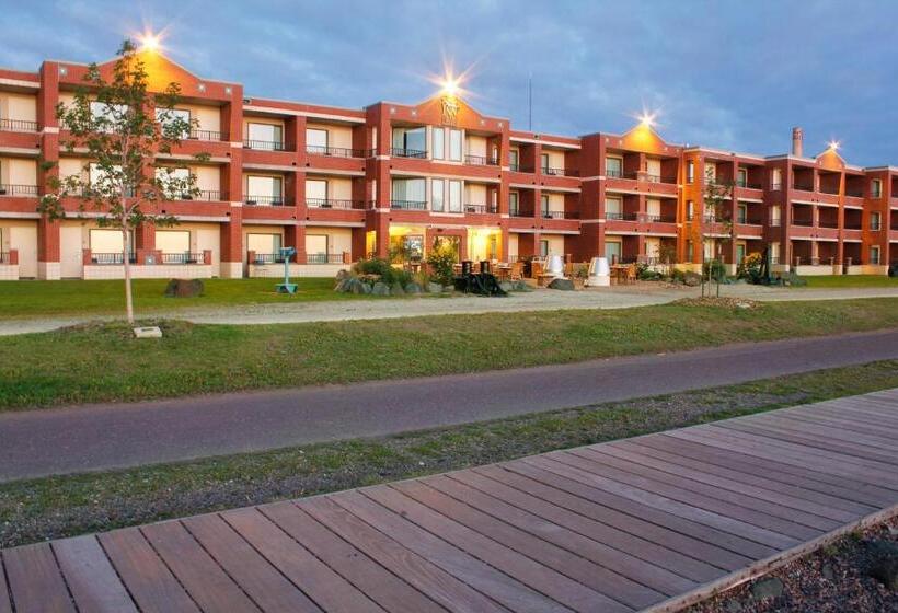 בית מלון כפרי The Inn On Lake Superior