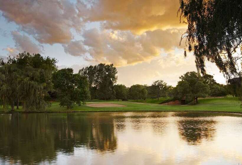 Отель The Inverness Denver, a Hilton Golf & Spa Resort