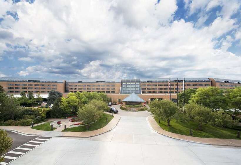 Отель The Inverness Denver, a Hilton Golf & Spa Resort