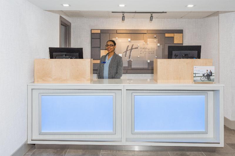 فندق على الطريق Holiday Inn Express Hopewell   Fort Lee Area, An Ihg