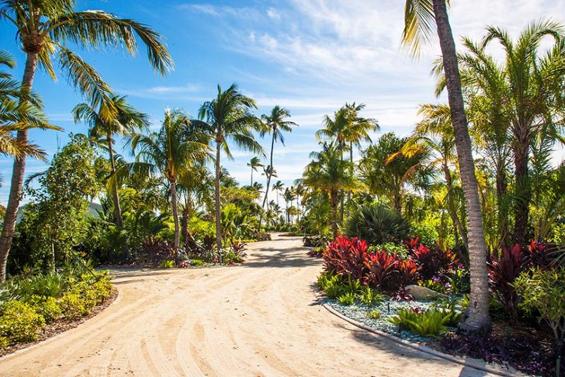 فندق على الطريق Islander Resort