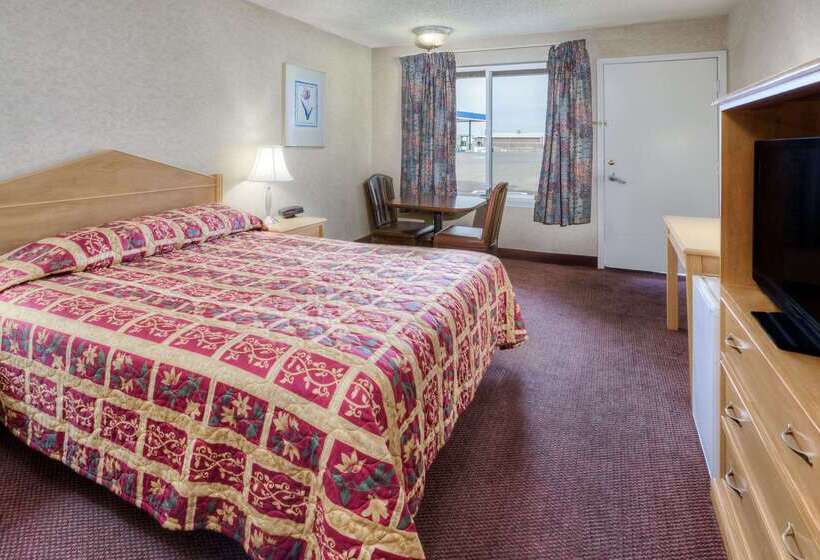 فندق على الطريق Knights Inn Pasco