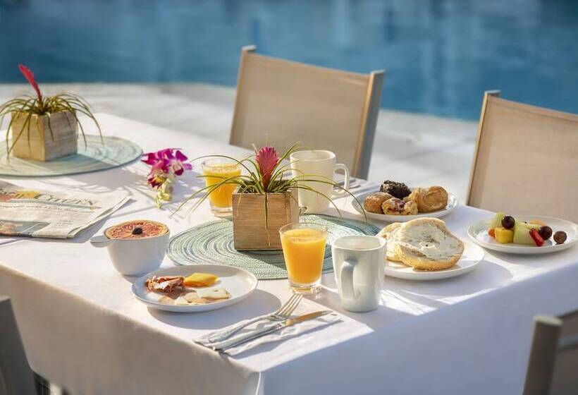 Мотель Orchid Key Inn   Adults Only