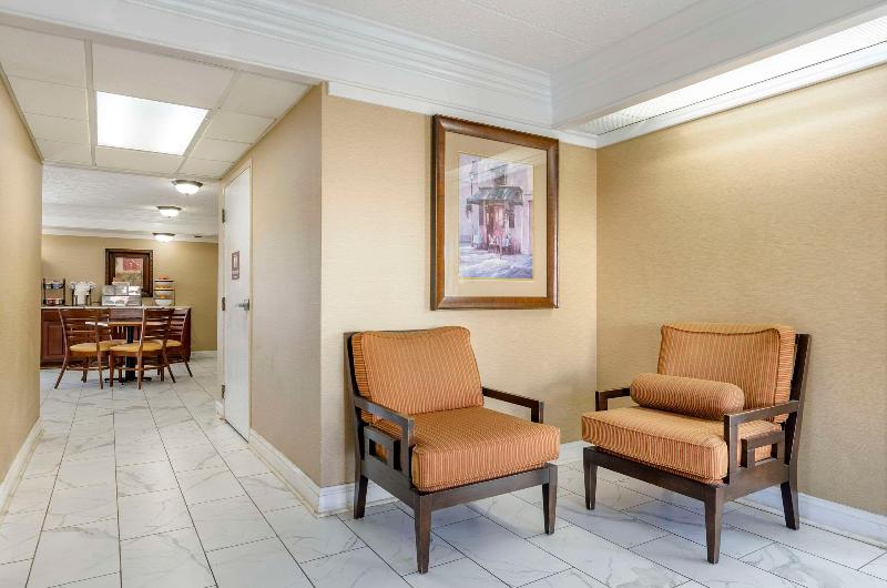 فندق على الطريق Quality Inn Near Martinsville Speedway