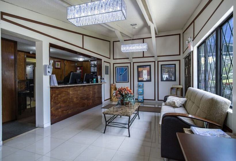 فندق على الطريق Spinnaker Inn Of Naples
