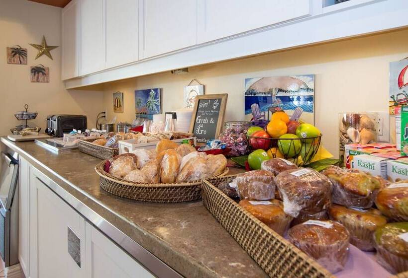 渡假胜地  Inn At The Beach