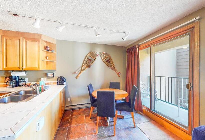 리조트 Iron Horse Hideaway