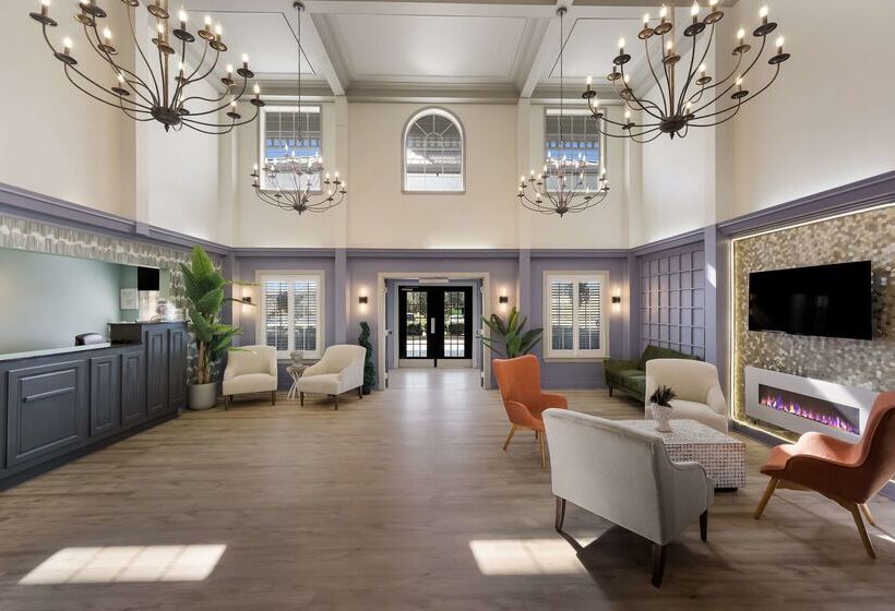 Surestay Hotel By Best Western Tuscaloosa Southeast