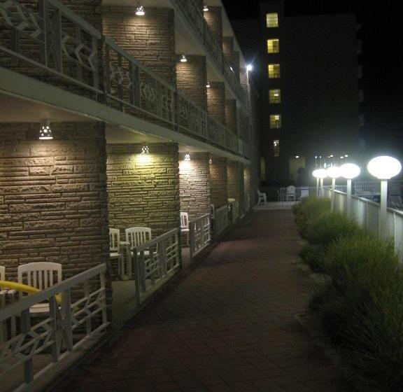 The Jolly Roger Motel