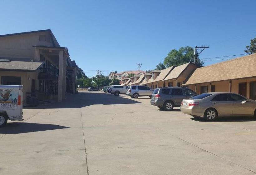 The Kc Motel Show Low