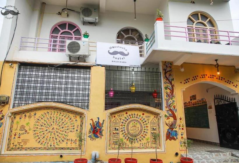 Общежитие Moustache Khajuraho