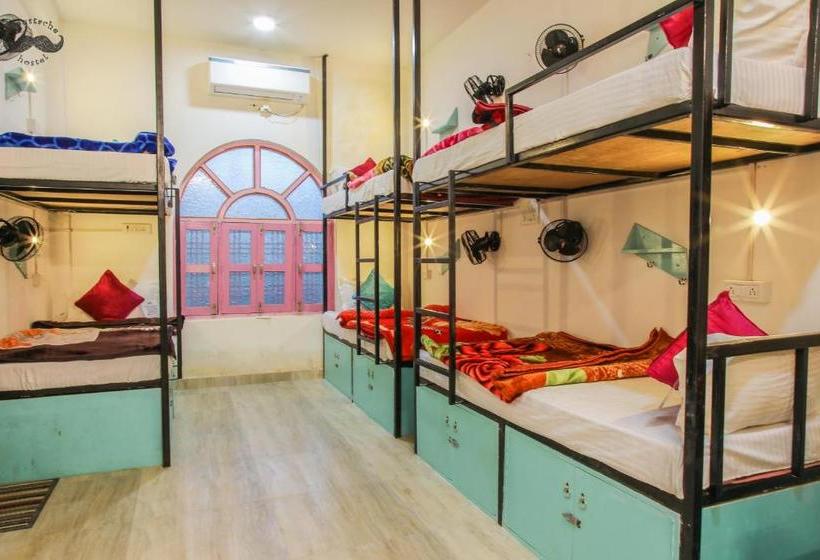 Общежитие Moustache Khajuraho