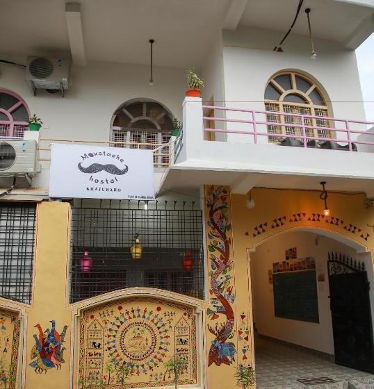 Общежитие Moustache Khajuraho