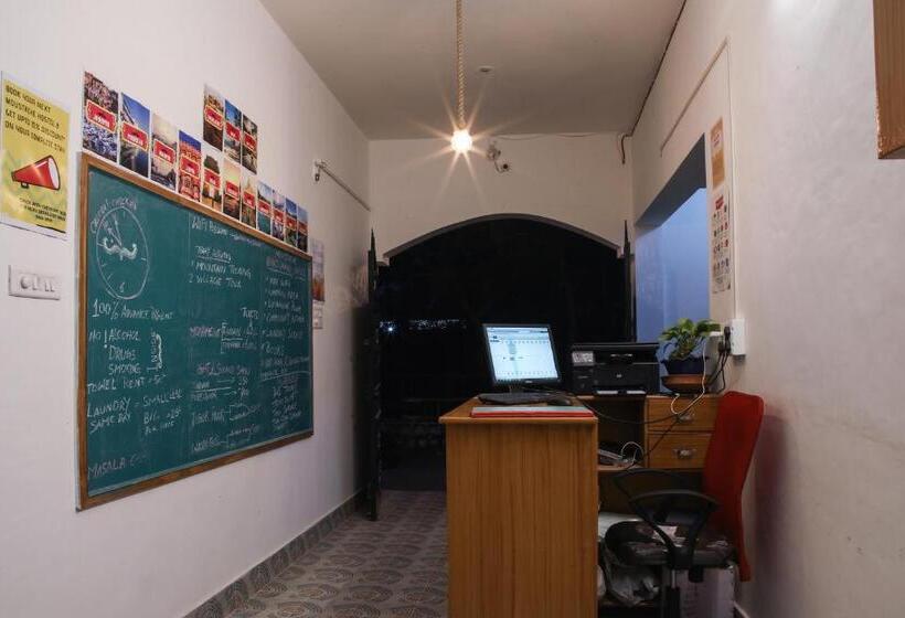 Общежитие Moustache Khajuraho