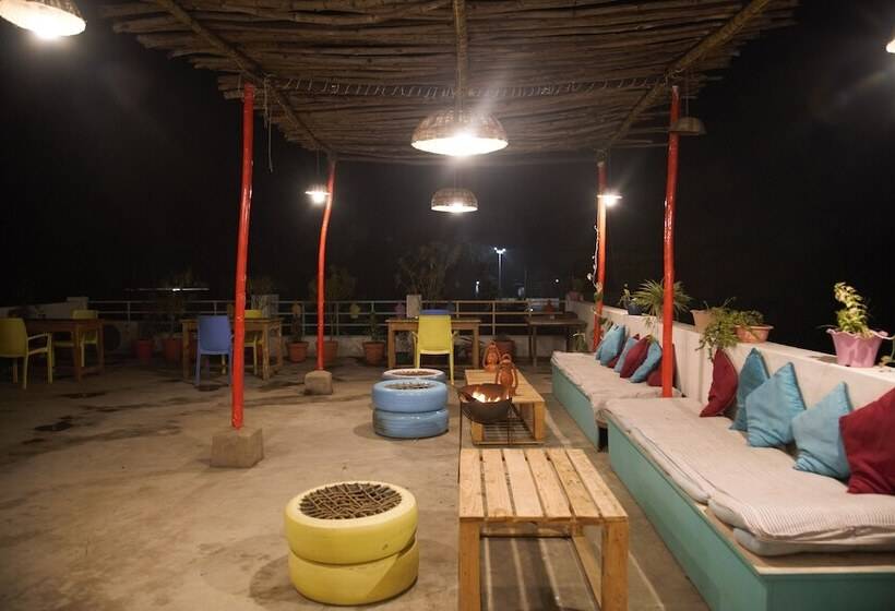 Общежитие Moustache Khajuraho