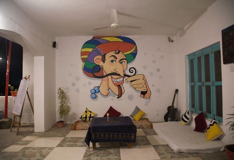 Общежитие Moustache Khajuraho