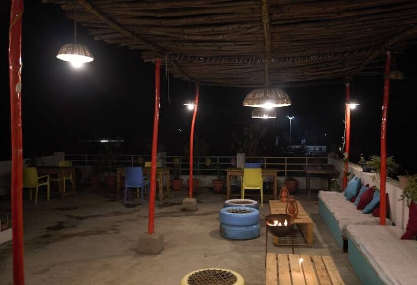 Общежитие Moustache Khajuraho