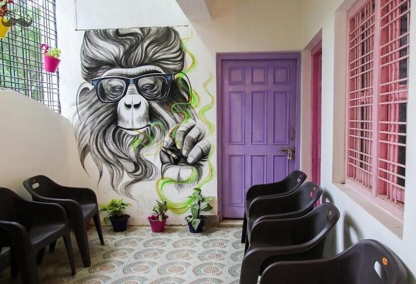 Общежитие Moustache Khajuraho