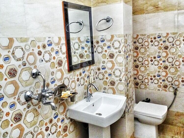 Общежитие Moustache Khajuraho