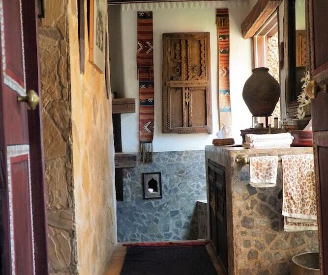 مبيت وإفطار African Heritage House