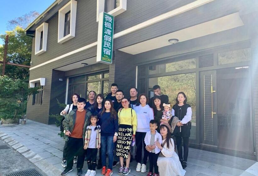 تختخواب و صبحانه Breeze Homestay