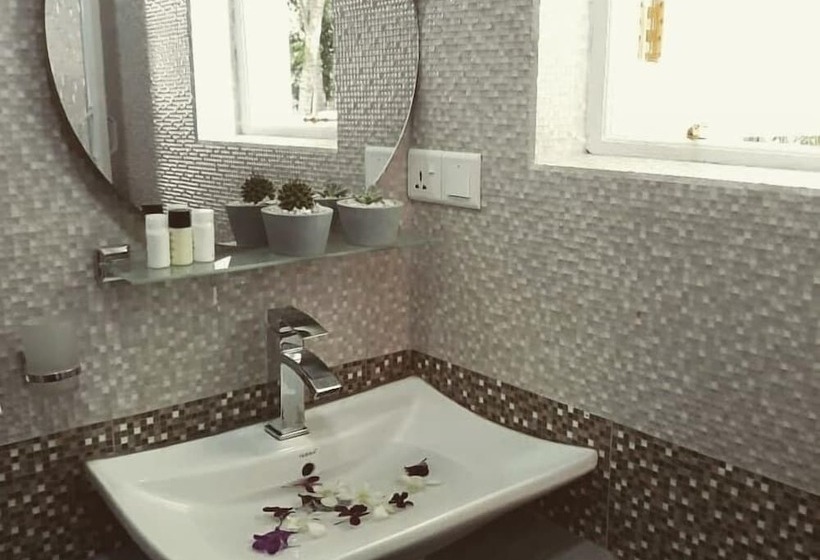 مبيت وإفطار Green Grass Garden