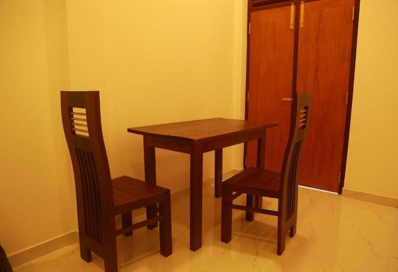 민박 Mama S Palace Hiriketiya