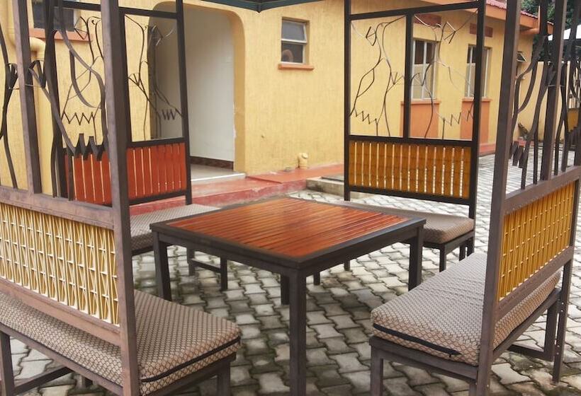 Blue Dove Hotel Arua