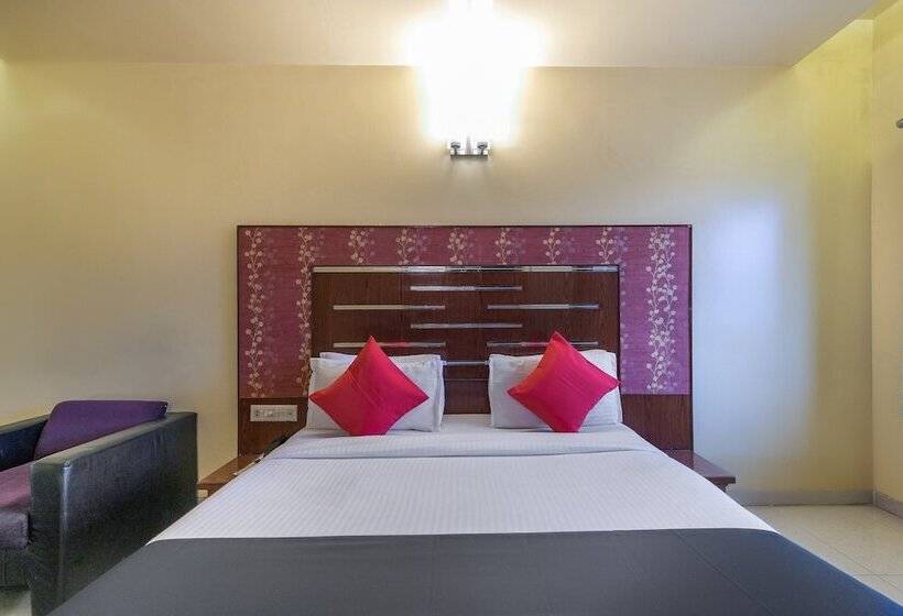 Capital O 891 Hotel Kadamb Inn