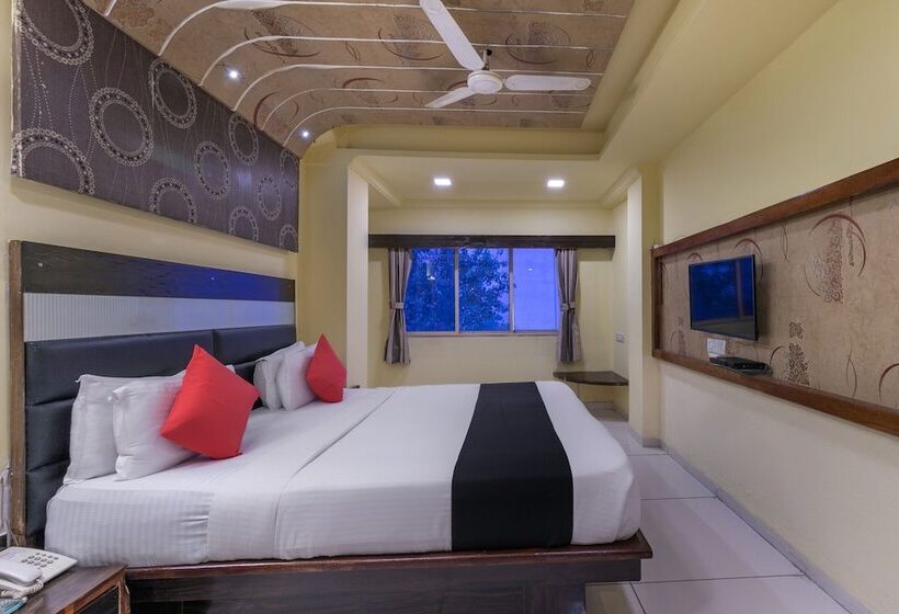 Capital O 891 Hotel Kadamb Inn