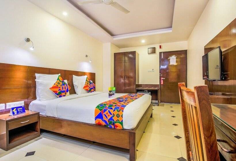 Fabhotel Royal Heritage