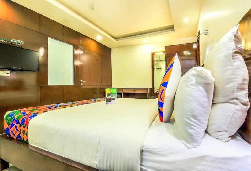 Fabhotel Royal Heritage