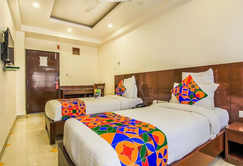 Fabhotel Royal Heritage