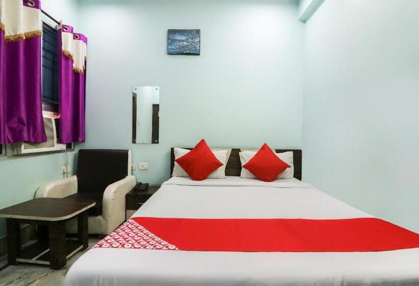 Flagship Hotel Neelkanth