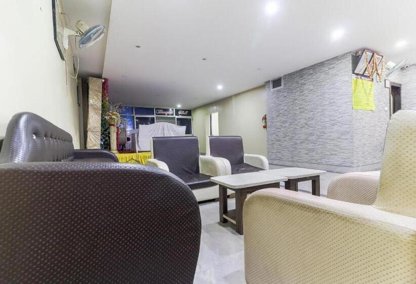 Flagship Hotel Neelkanth