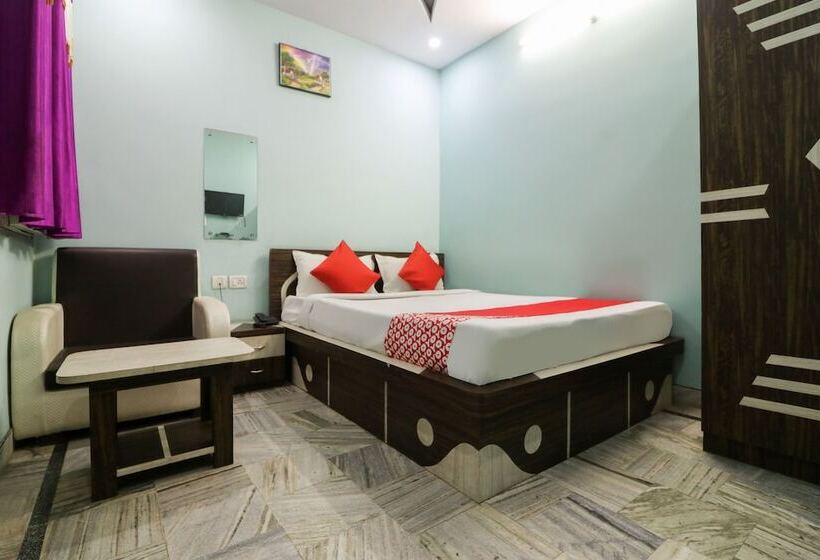 Flagship Hotel Neelkanth