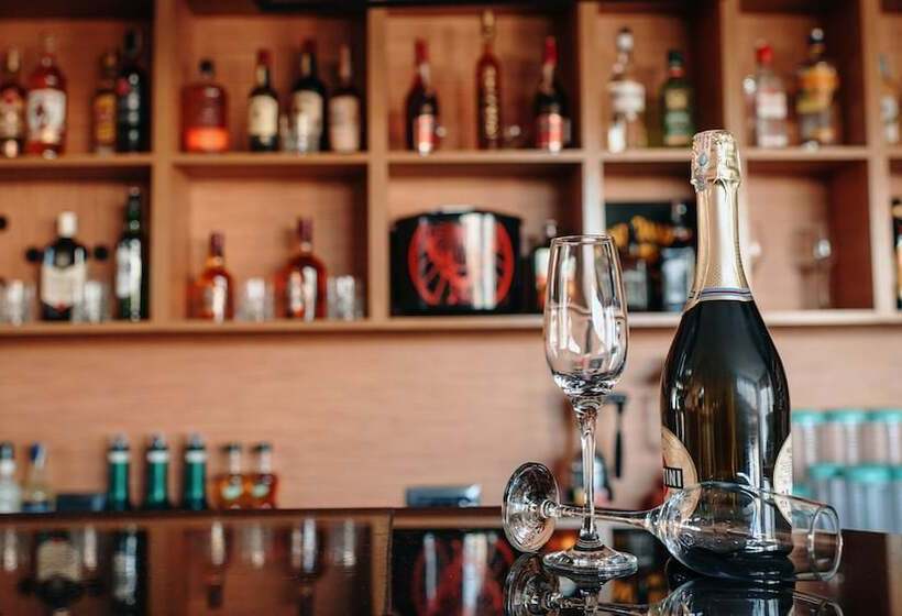 فندق Bayil Breeze