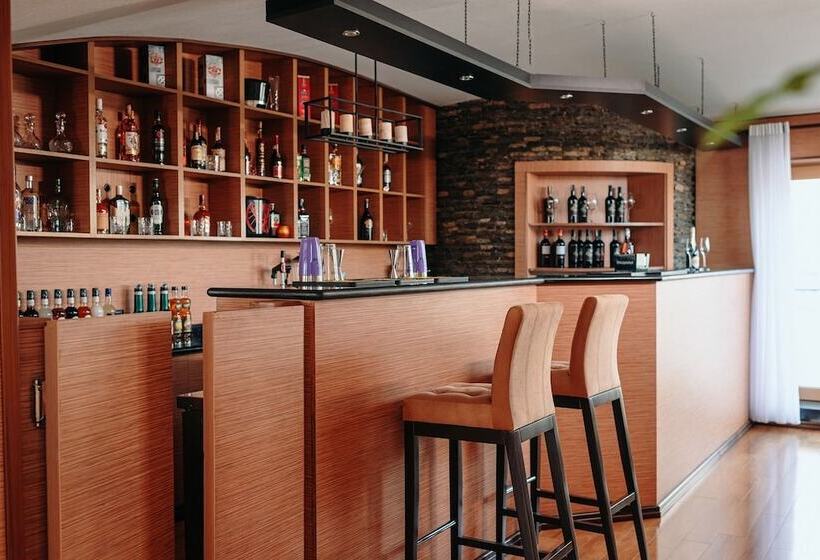 فندق Bayil Breeze