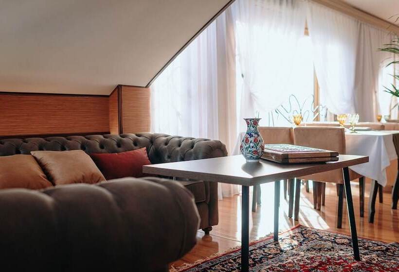 فندق Bayil Breeze