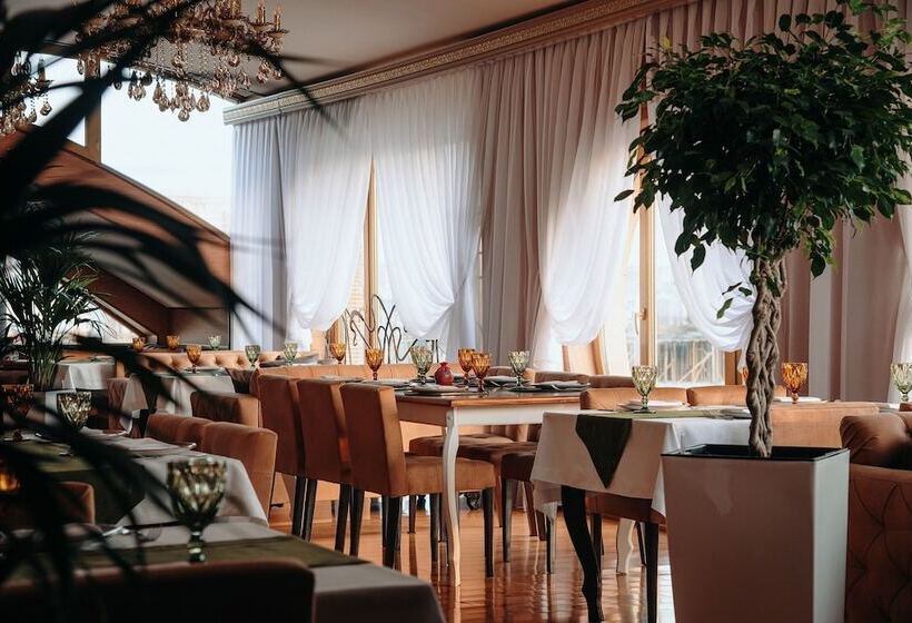 فندق Bayil Breeze