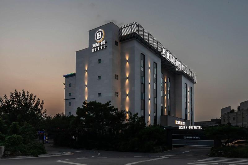 ホテル Browndot