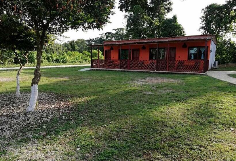 בית מלון כפרי Cabaña Kayon & Zarco