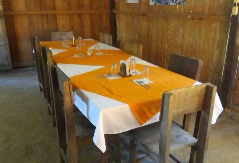 בית מלון כפרי Cabaña Kayon & Zarco