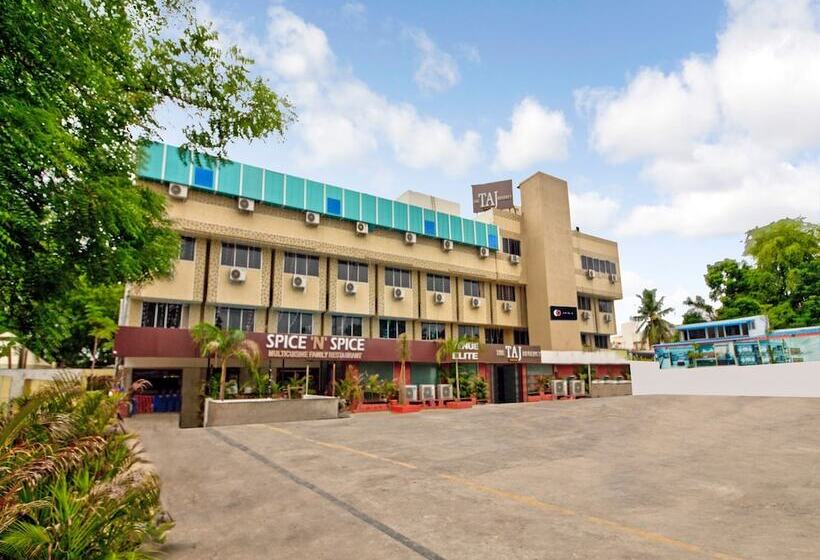 هتل Capital O 43238 The Taj Regency