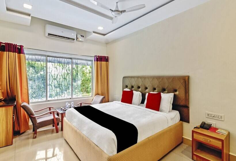 هتل Capital O 43238 The Taj Regency