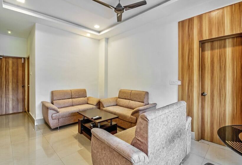 هتل Capital O 43238 The Taj Regency