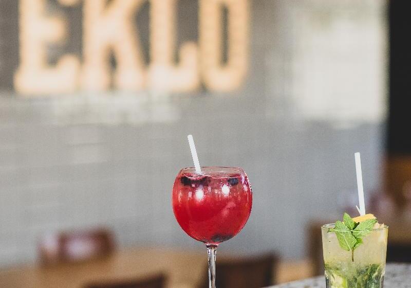 هتل Eklo Bordeaux Centre Bastide